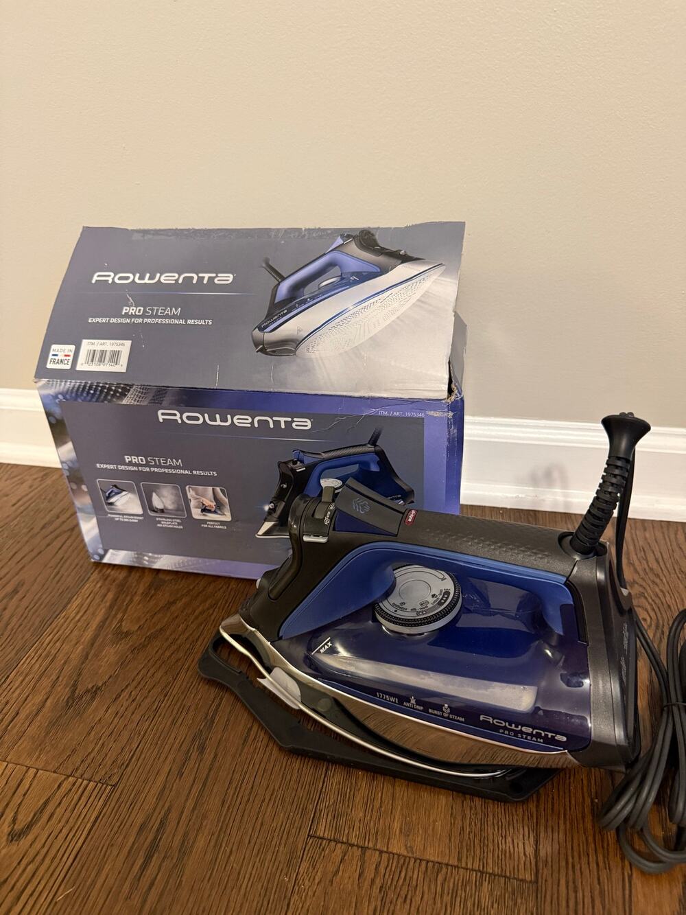 Rowenta ProSteam DW8302 Iron